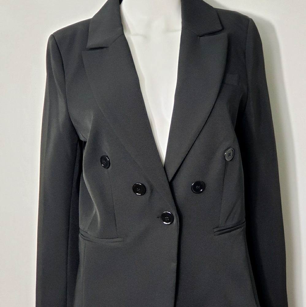 Luxe Black Blazer